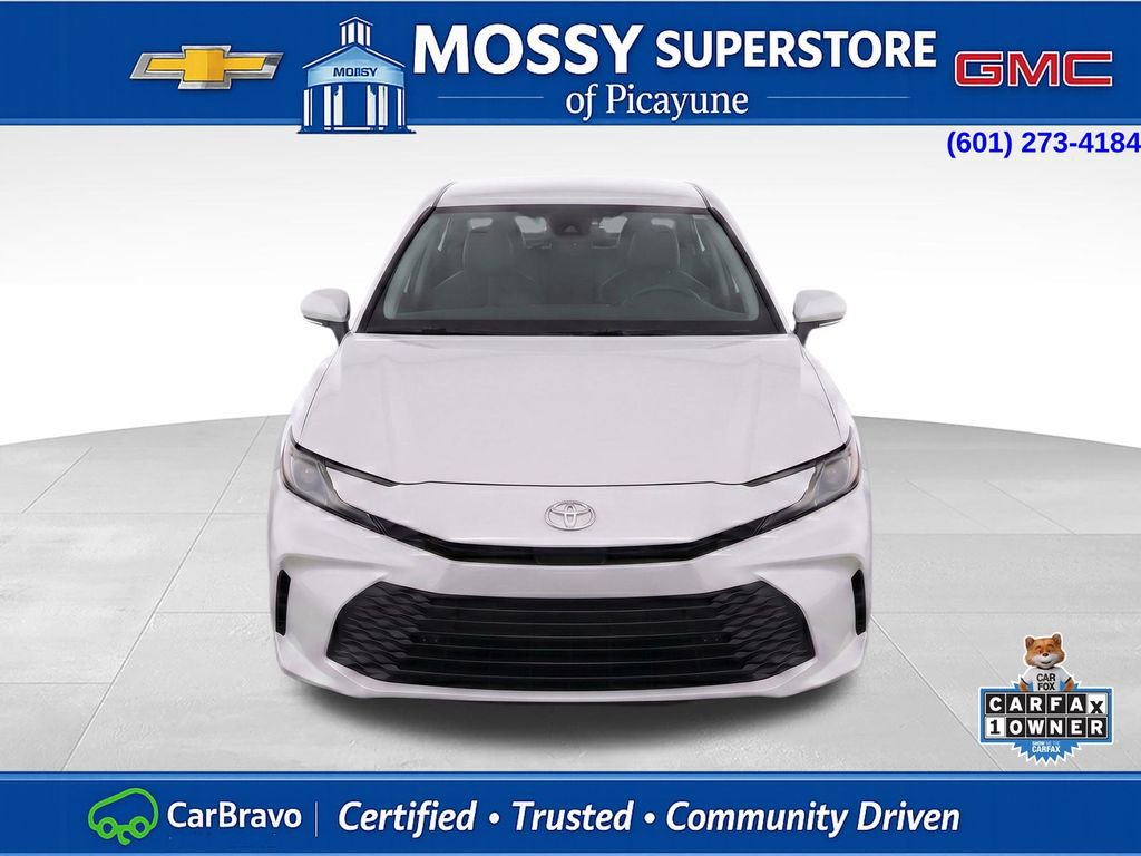 Used 2025 Toyota Camry LE FWD video 4