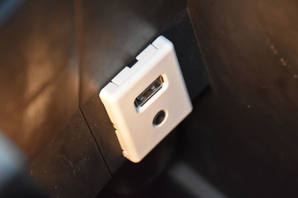 Used 2017 Chevrolet Equinox LS image 19