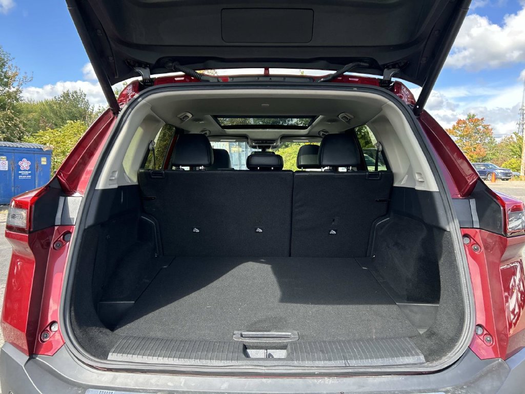 Certified 2023 Nissan Rogue SV w/ SV Premium B Package AWD/4WD image 11