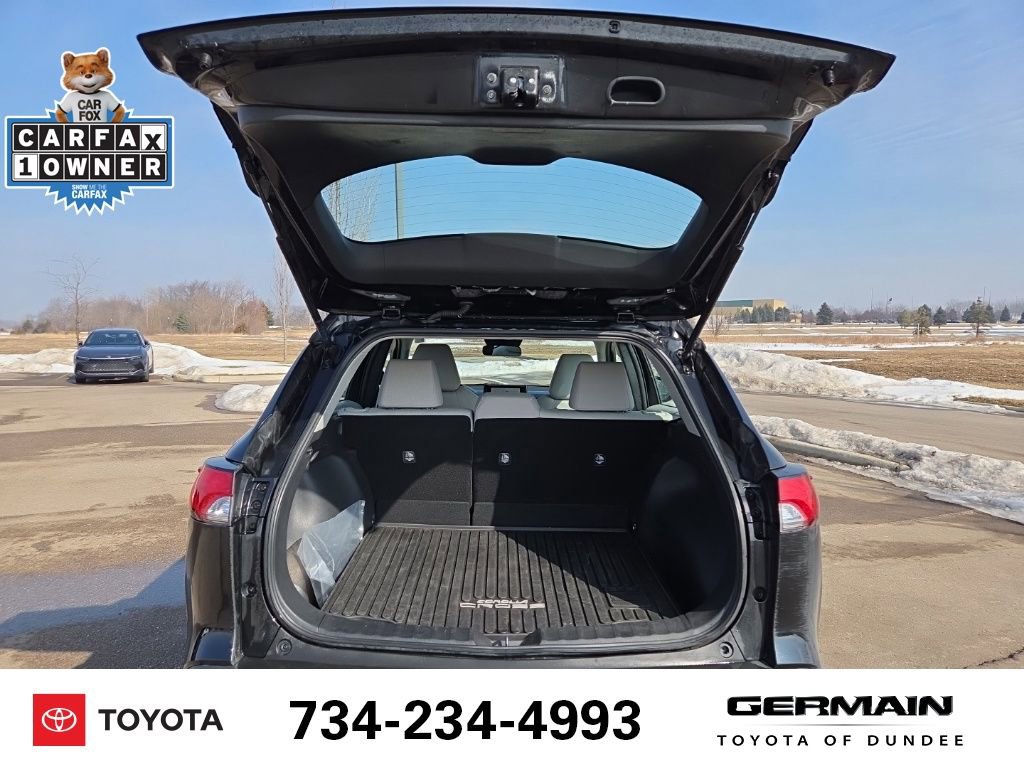 Used 2023 Toyota Corolla Cross L image 22