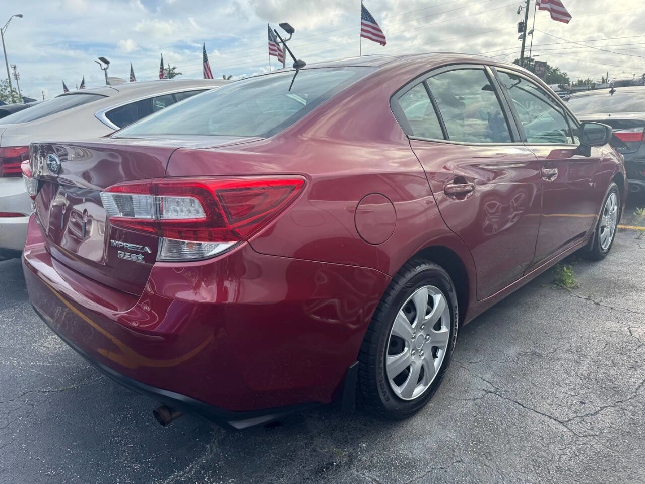 Used 2017 Subaru Impreza 2.0i AWD/4WD image 5