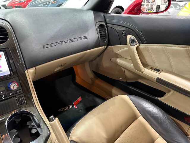 Used 2008 Chevrolet Corvette Coupe w/ Preferred Equipment Group RWD image 9