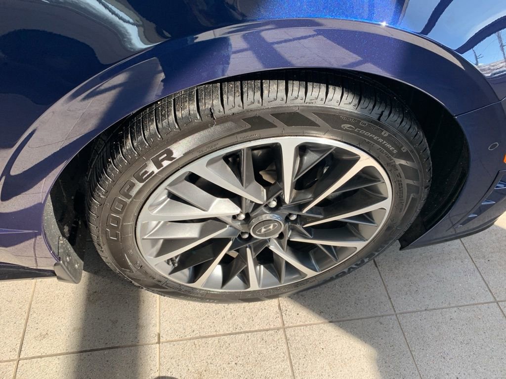 Certified 2021 Hyundai Sonata Limited w/ Winter Weather Package image 23