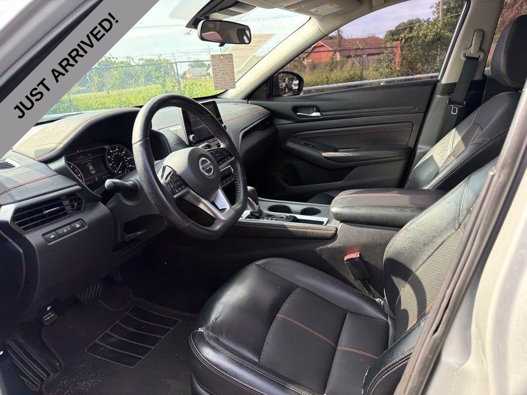 Used 2021 Nissan Altima 2.5 SR FWD image 10