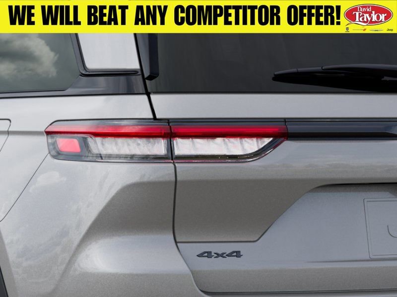 New 2025 Jeep Grand Cherokee Altitude AWD/4WD image 10