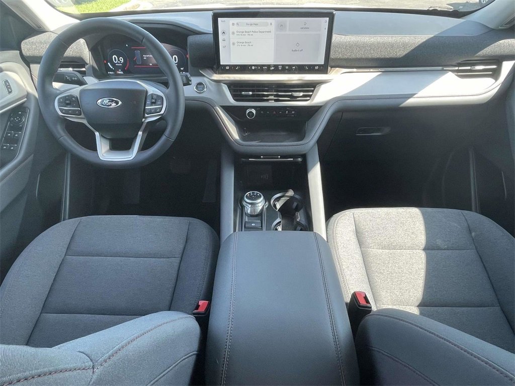 New 2025 Ford Explorer Active image 12