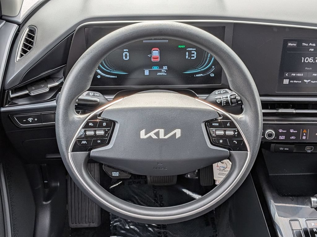 Used 2025 Kia Niro LX FWD image 19