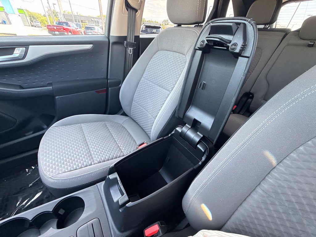 Used 2020 Ford Escape SE Sport FWD image 25