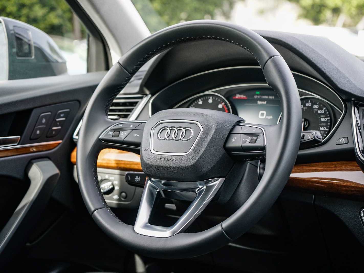 Used 2022 Audi Q5 2.0T Premium image 14