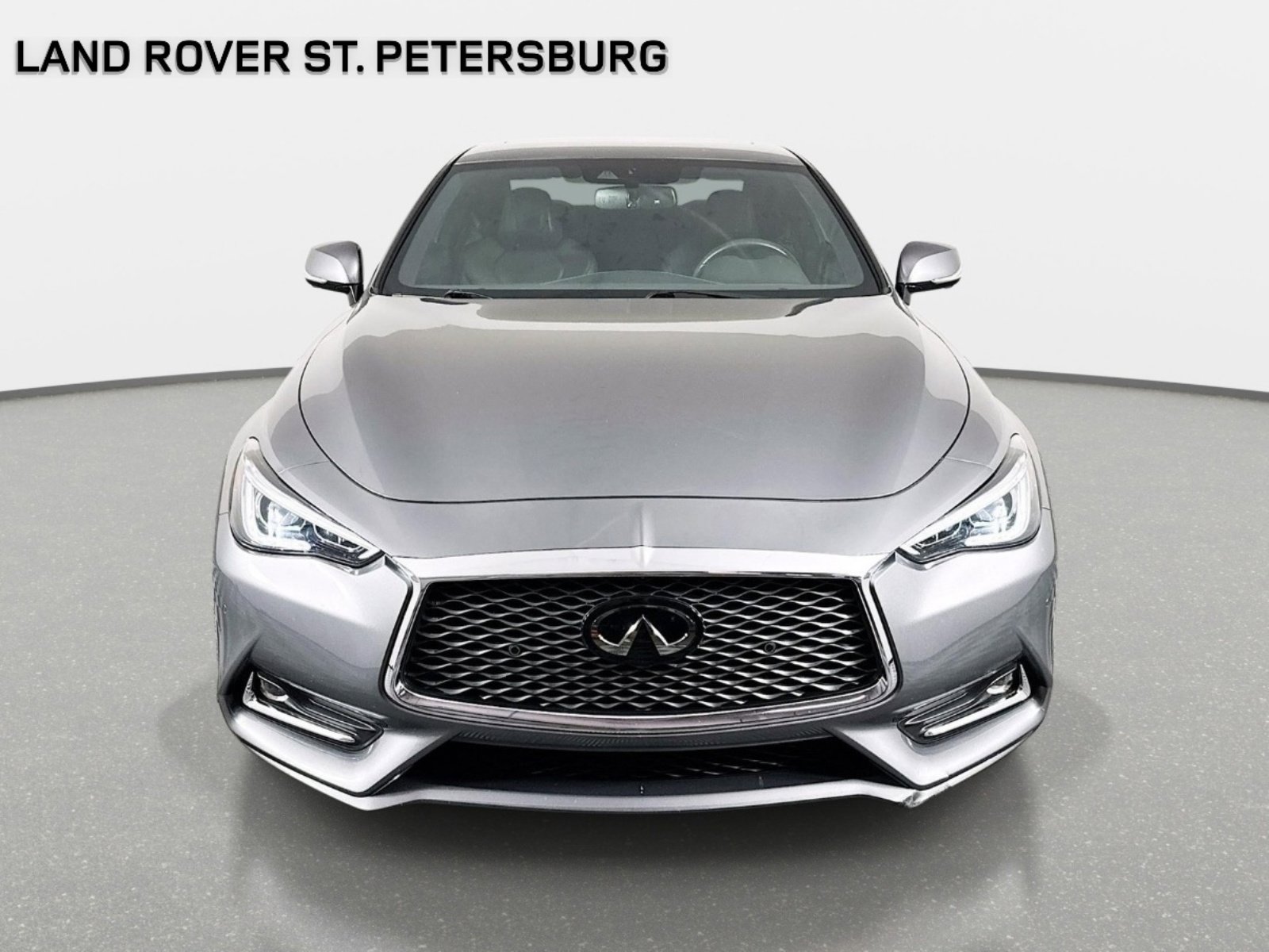 Used 2019 INFINITI Q60 3.0t Luxe w/ Essential Package RWD image 2