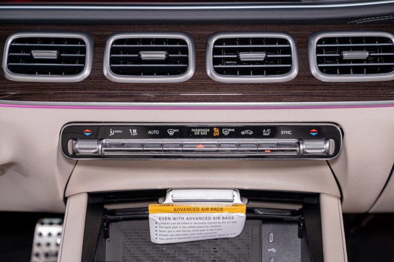 New 2026 Mercedes-Benz GLS 450 4MATIC image 21