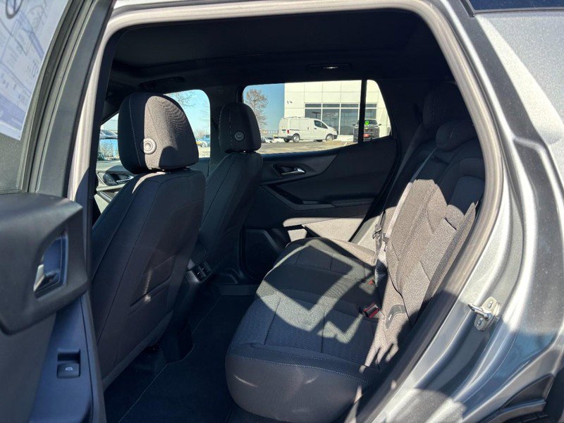 New 2026 Chevrolet Equinox LT w/ Midnight Edition image 5