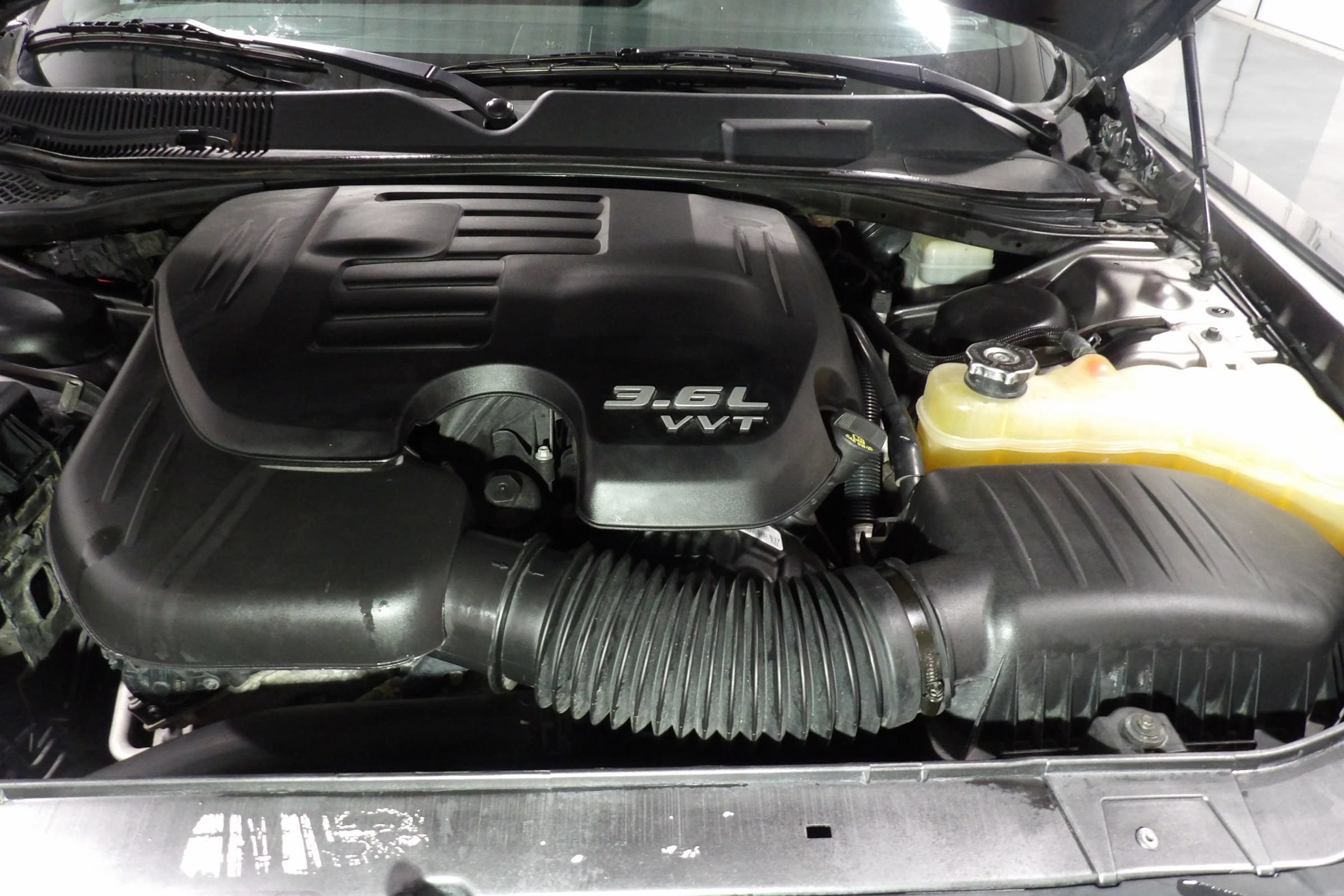 Used 2013 Dodge Challenger SXT w/ Super Sport Group RWD image 24
