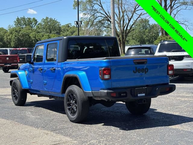 Used 2022 Jeep Gladiator Sport AWD/4WD image 5