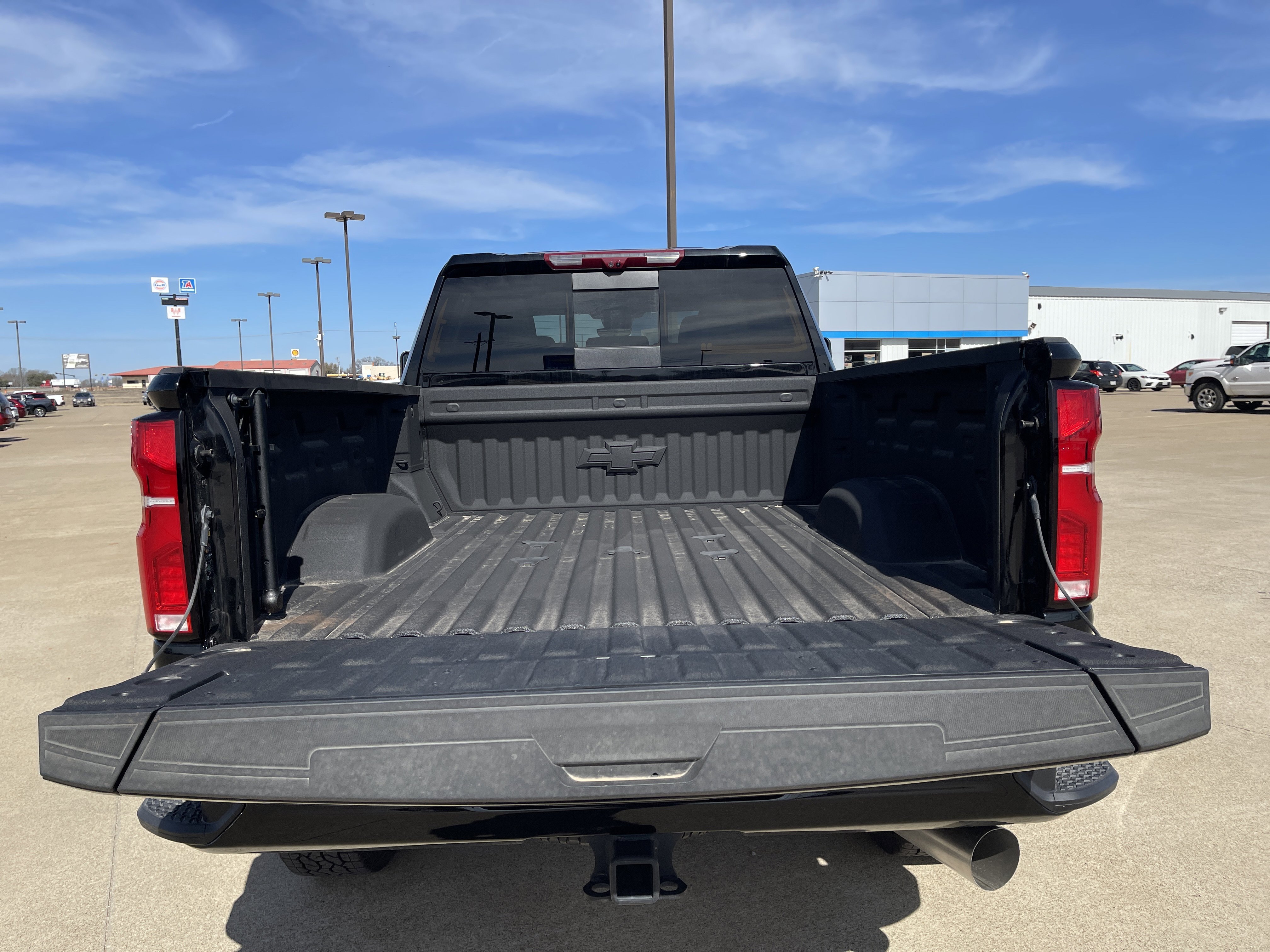 New 2025 Chevrolet Silverado 2500 High Country w/ Midnight Edition image 14