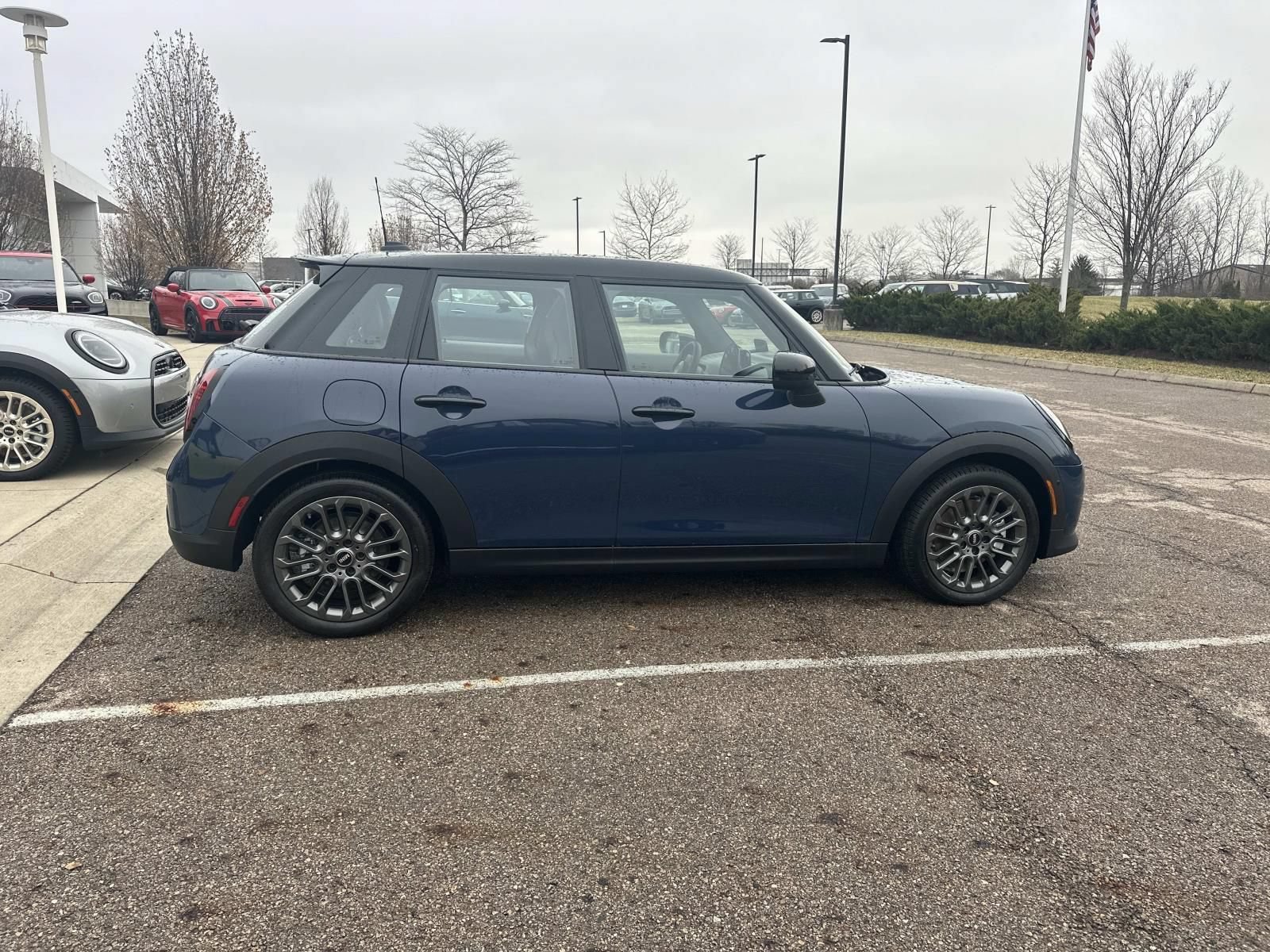 New 2026 MINI Cooper S FWD image 8