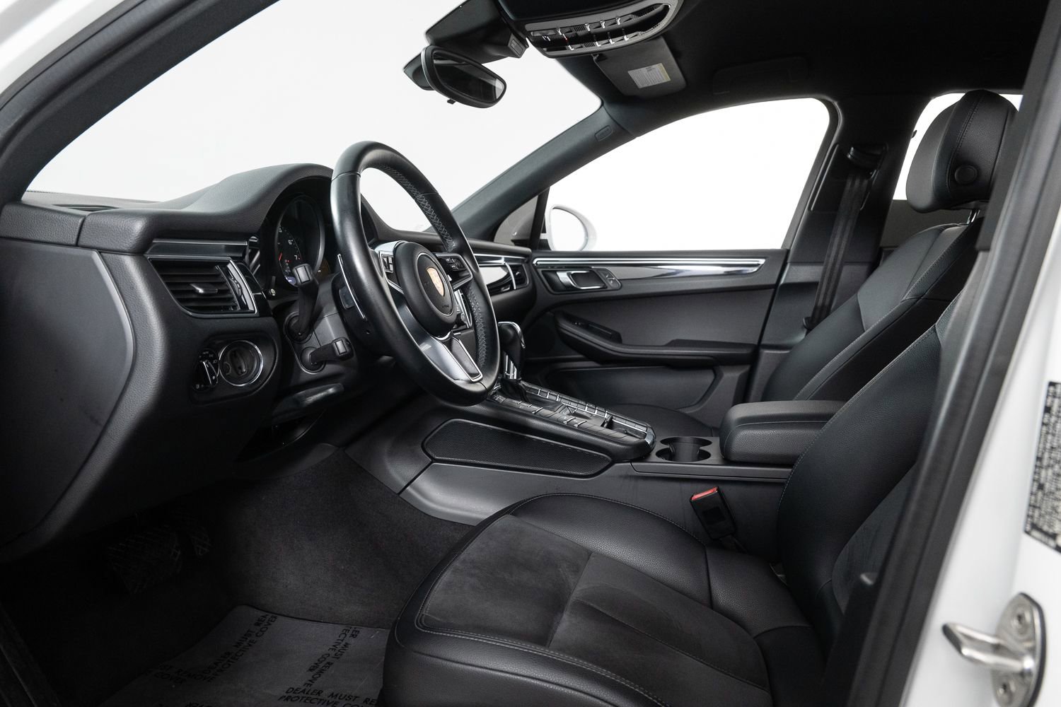 Used 2018 Porsche Macan image 13