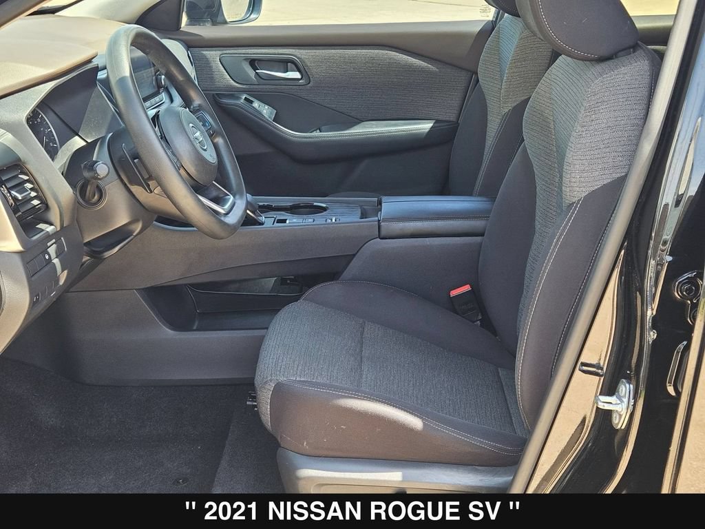 Used 2021 Nissan Rogue SV FWD image 11