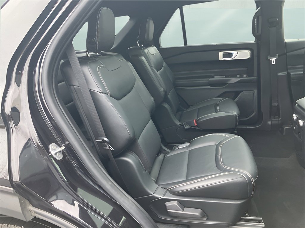 Used 2020 Ford Explorer ST w/ Premium Technology Package image 33