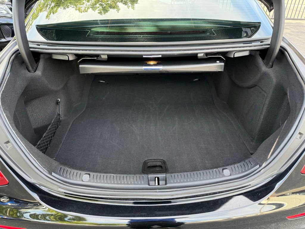 Used 2020 Mercedes-Benz E 450 4MATIC Sedan w/ Parking Assistance Package image 19