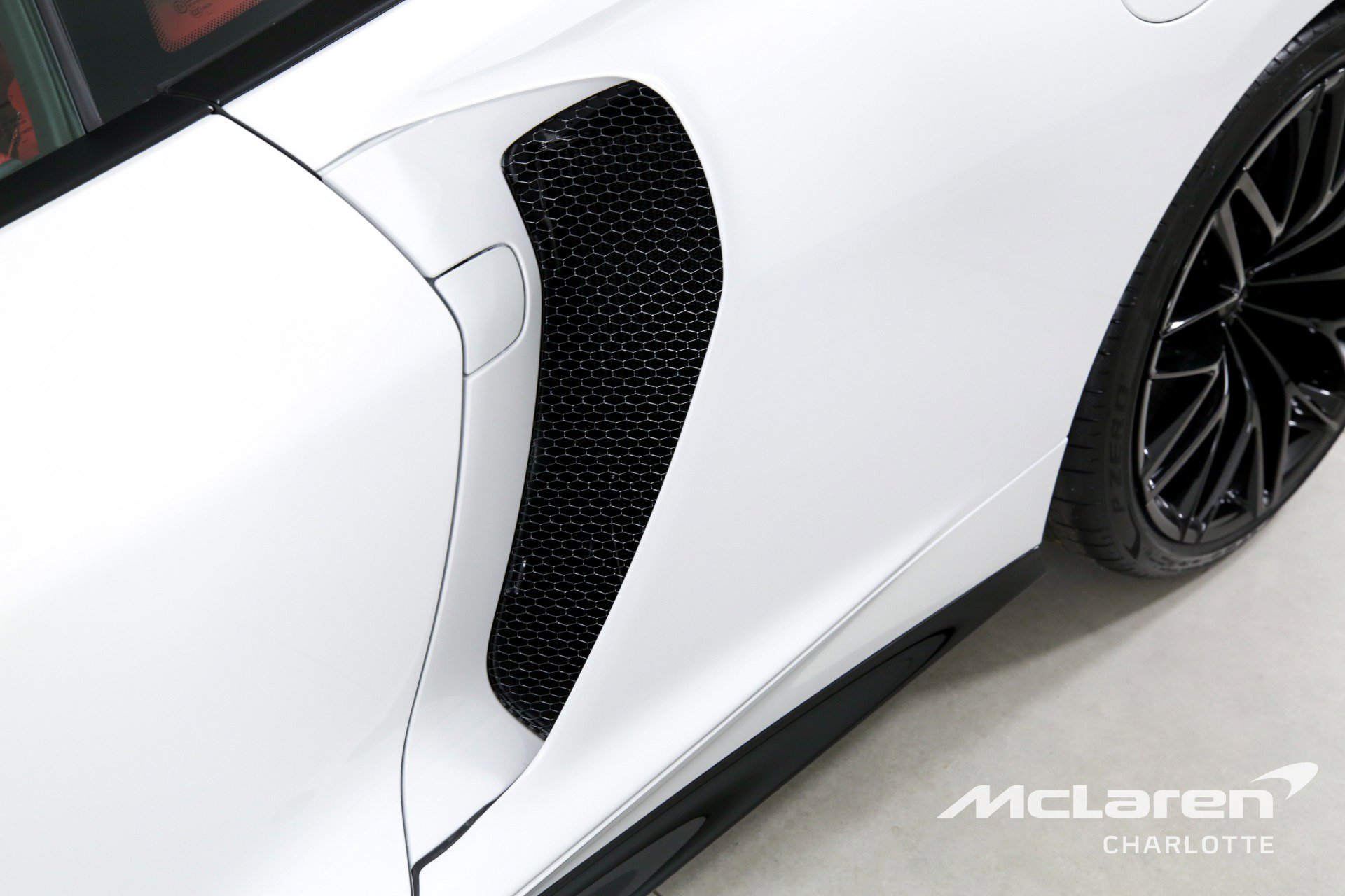 New 2025 McLaren GTS image 32