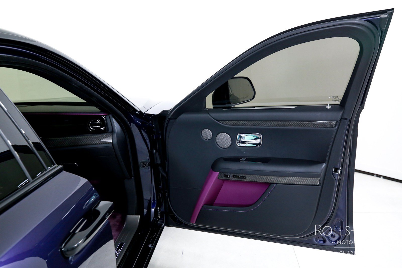 Certified 2024 Rolls-Royce Ghost Black Badge AWD/4WD image 31