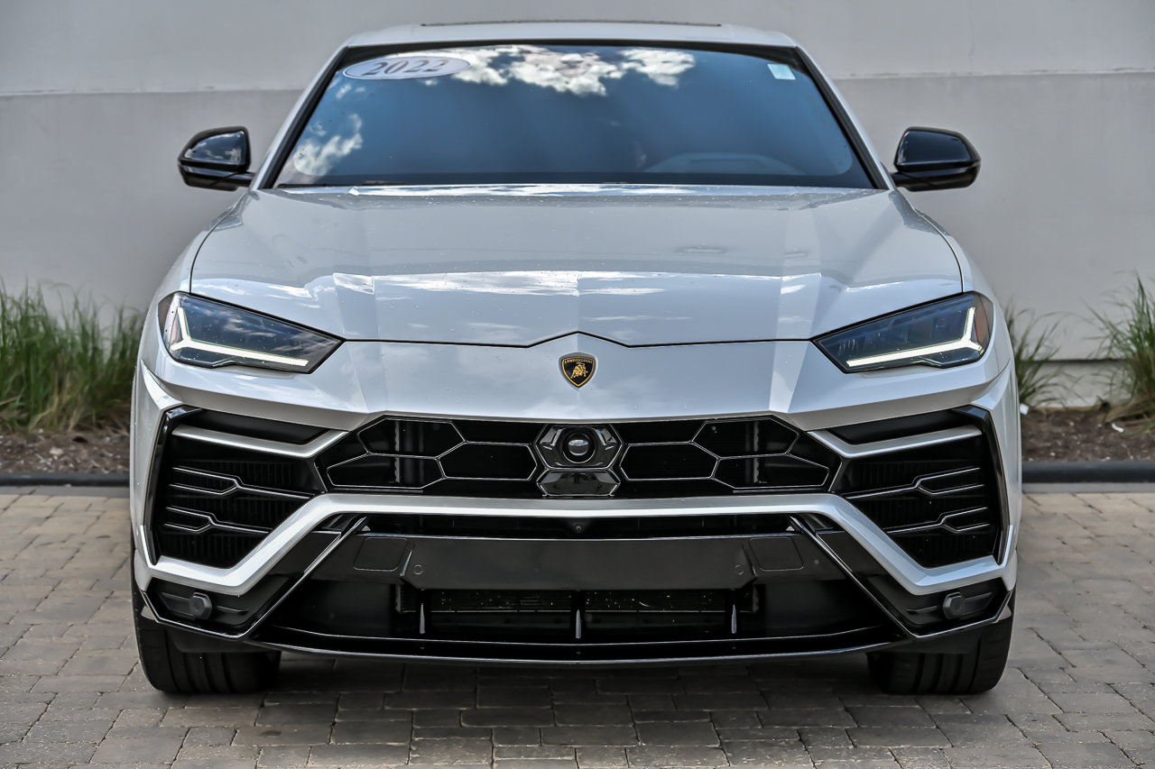 Used 2022 Lamborghini Urus AWD/4WD image 4