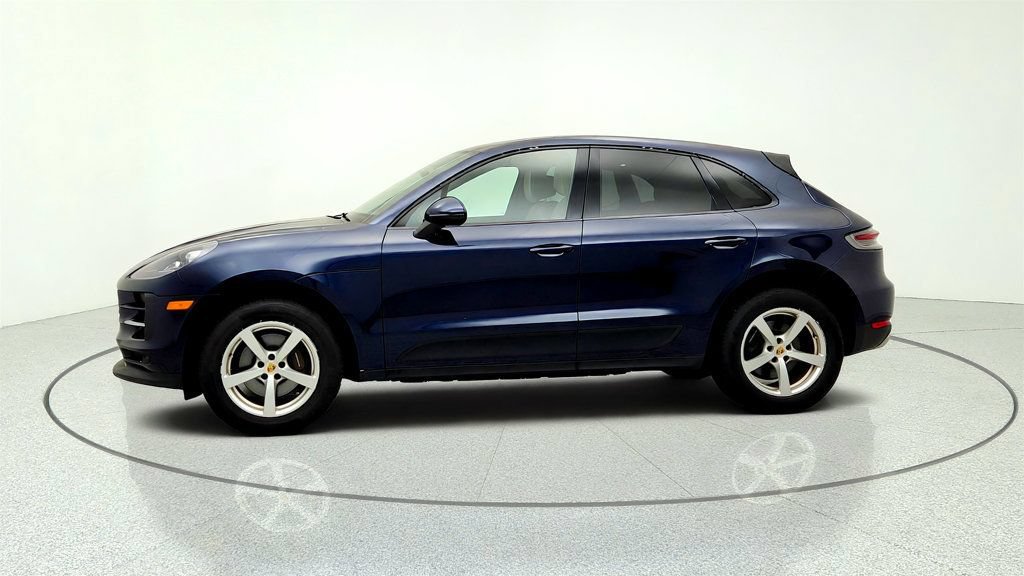 Used 2020 Porsche Macan w/ Premium Package Plus AWD/4WD image 8