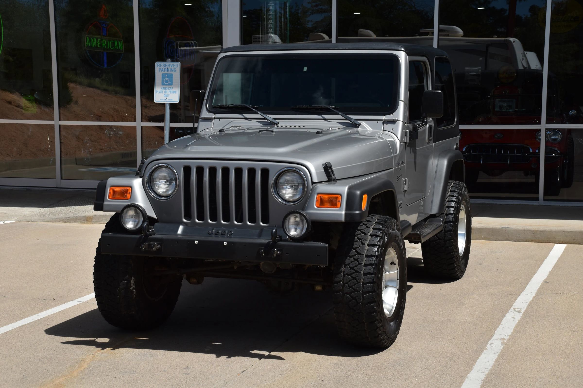 Used 2000 Jeep Wrangler Sport image 10