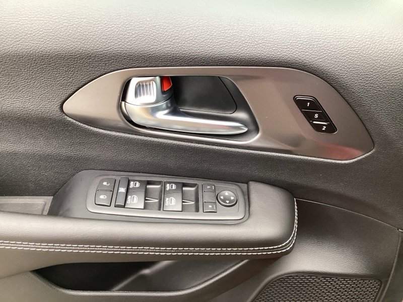 New 2026 Chrysler Pacifica Select image 23