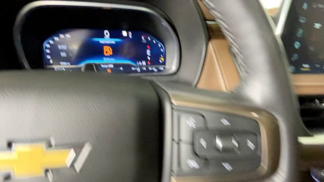 Used 2023 Chevrolet Tahoe High Country w/ Advanced Technology Package AWD/4WD image 22