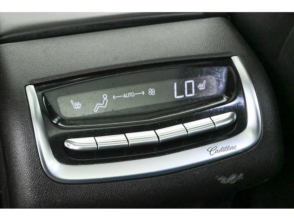 Certified 2023 Cadillac XT6 Sport w/ Platinum Package image 31