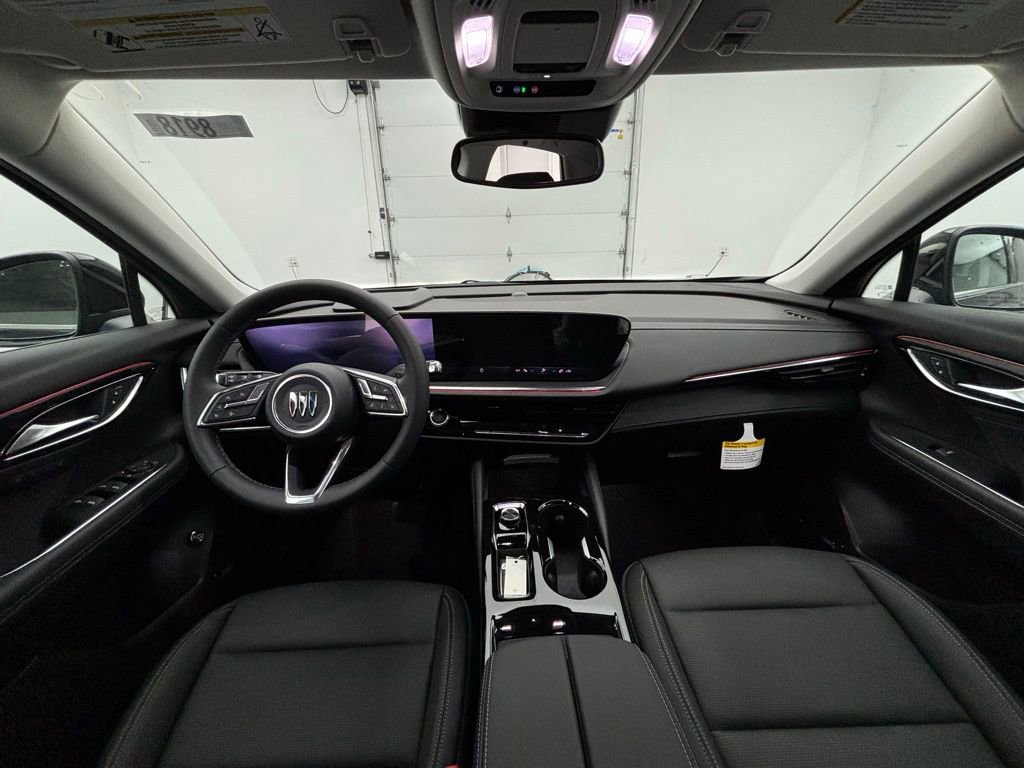 New 2025 Buick Envision Preferred image 2