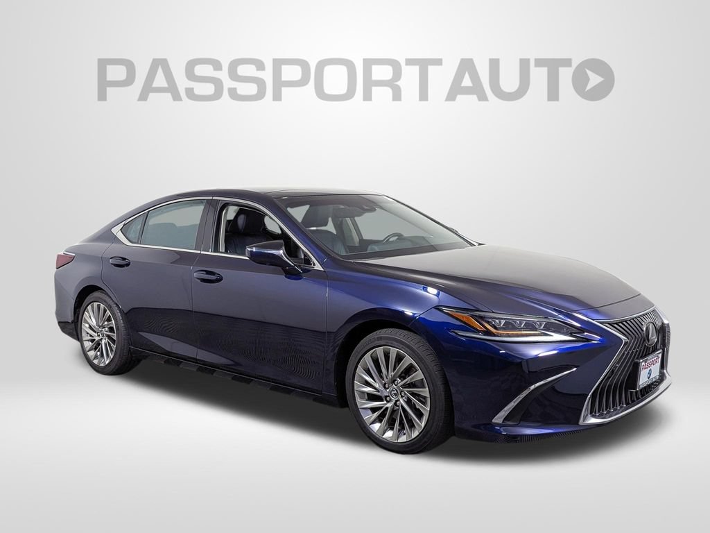 Used 2019 Lexus ES 350 Ultra Luxury w/ Accessory Package FWD image 9