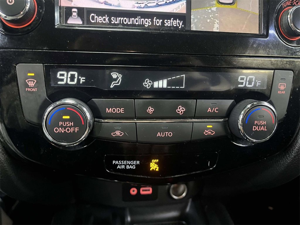 Used 2022 Nissan Rogue Sport SV w/ Technology Package image 19