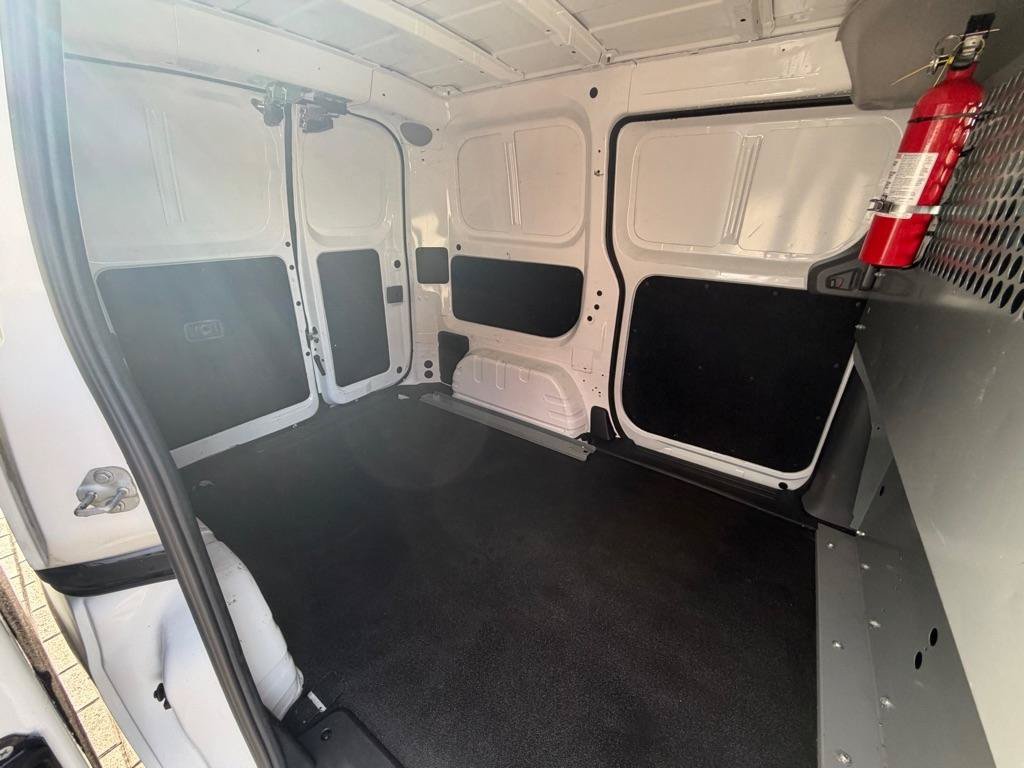 Used 2018 Nissan NV200 S FWD image 12