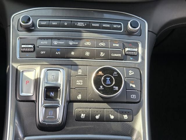 Used 2023 Hyundai Santa Fe Limited image 21