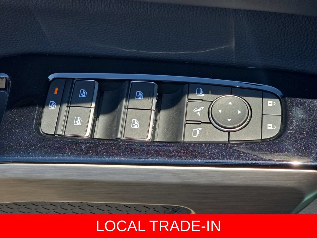 Used 2024 Nissan Pathfinder Platinum AWD/4WD image 29