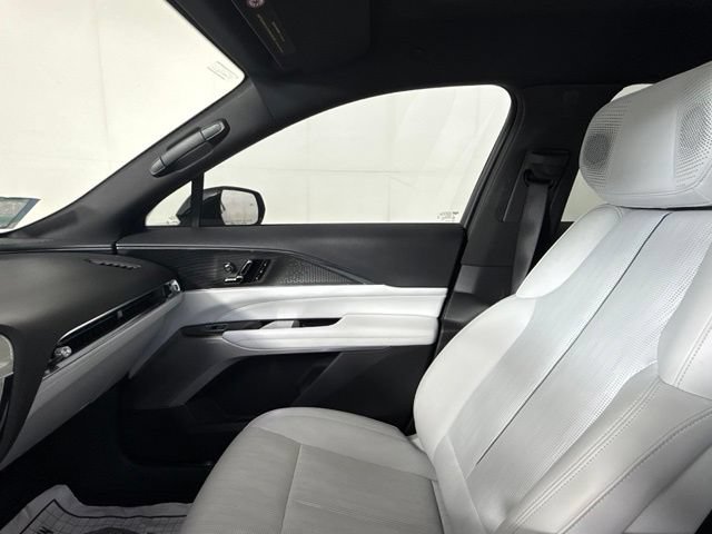 Certified 2023 Cadillac Lyriq 2WD image 21