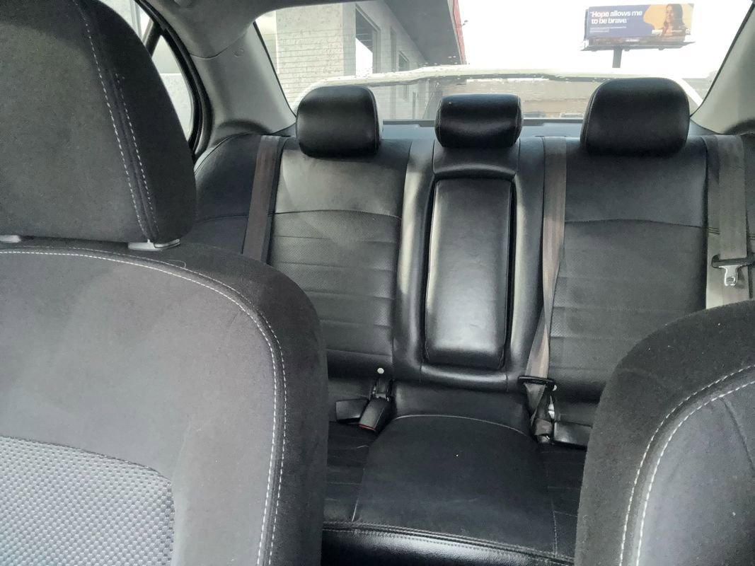 Used 2015 Mitsubishi Lancer Evolution GSR image 21