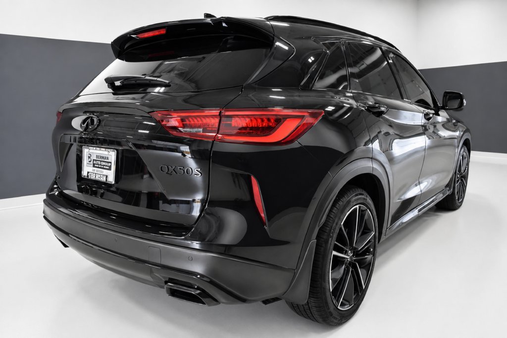 Used 2025 INFINITI QX50 Sport AWD/4WD image 8