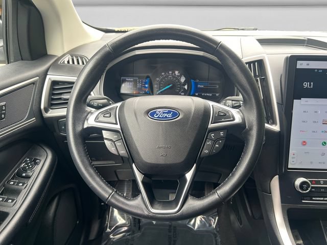Used 2023 Ford Edge SEL AWD/4WD image 13
