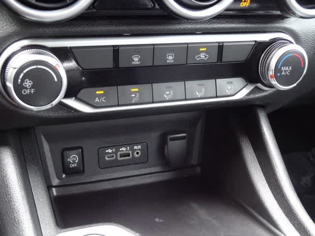 Used 2024 Nissan Sentra SV FWD image 27