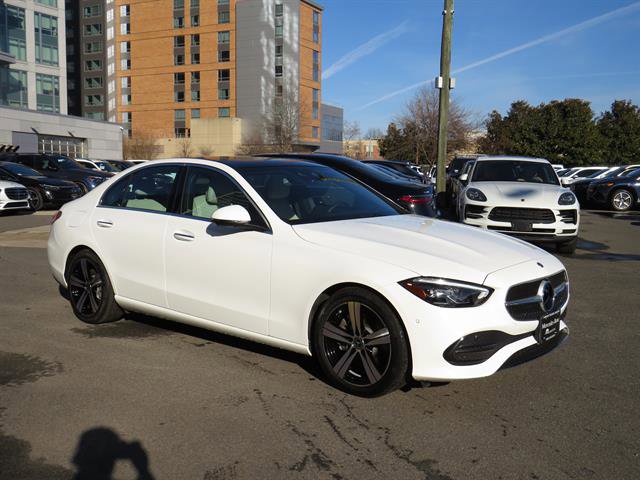 Used 2025 Mercedes-Benz C 300 4MATIC Sedan image 5