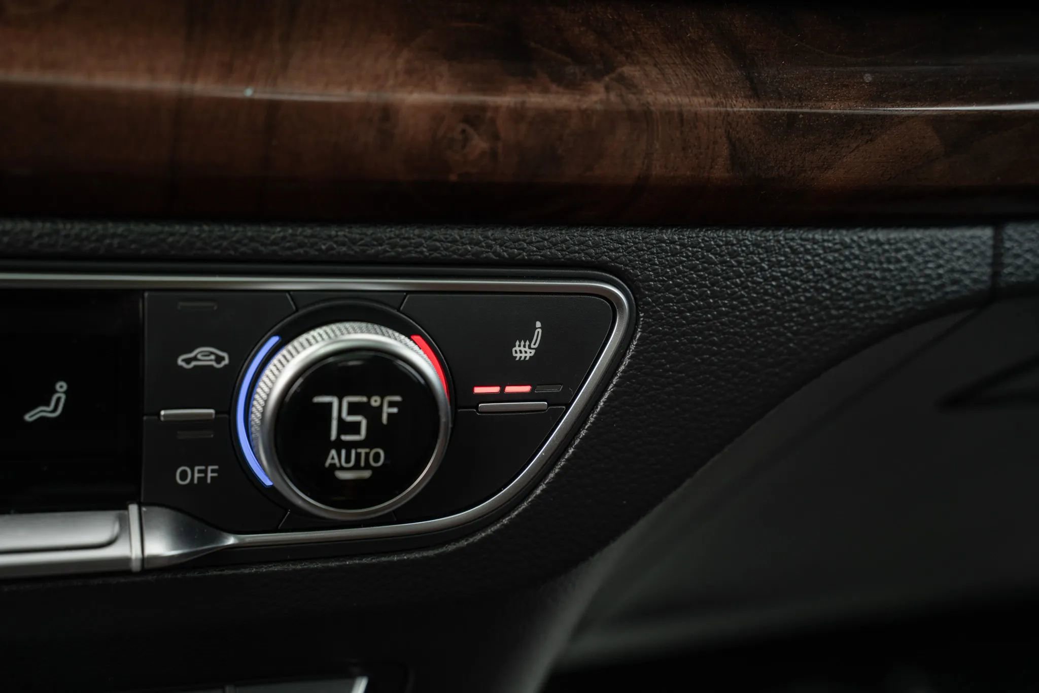 Used 2018 Audi Q5 2.0T Premium Plus w/ Premium Plus Package image 31