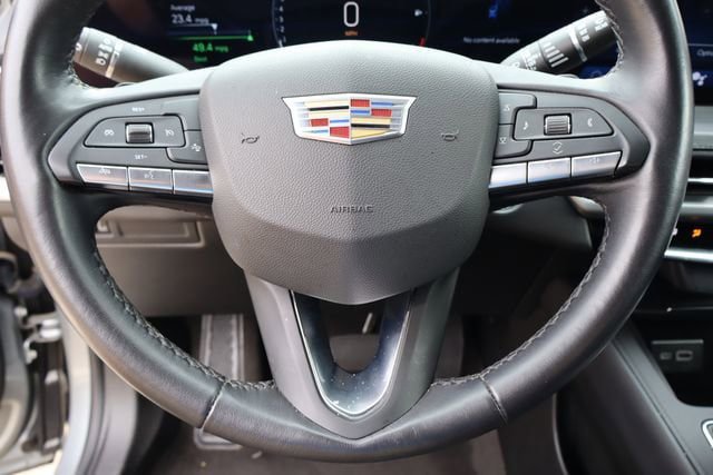 Used 2025 Cadillac XT4 Premium Luxury FWD image 11
