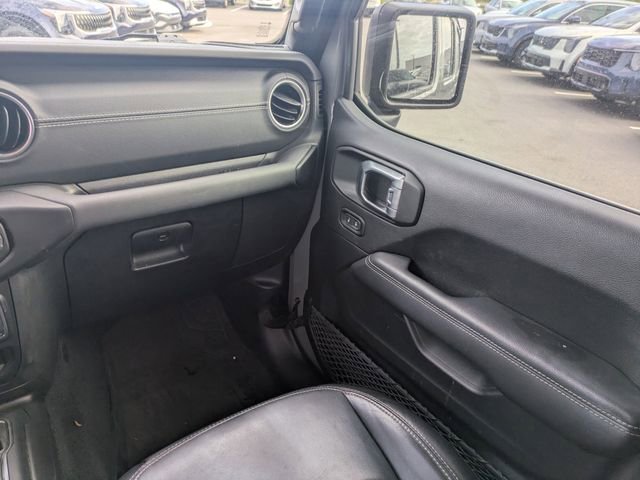 Used 2021 Jeep Wrangler Unlimited Sahara AWD/4WD image 17