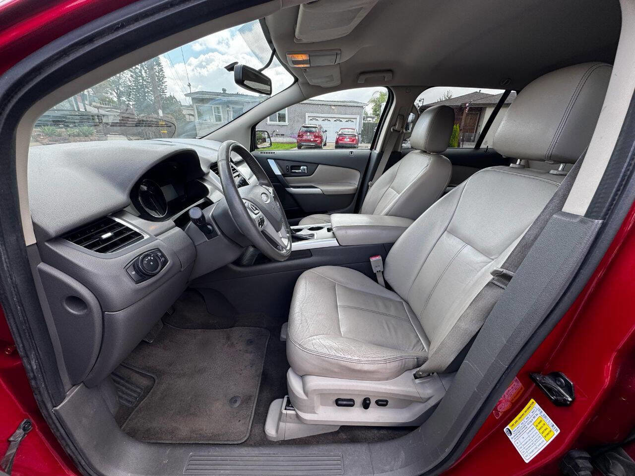 Used 2012 Ford Edge SEL image 19