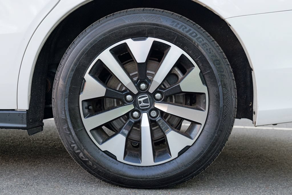 Used 2025 Honda Odyssey EX-L image 14
