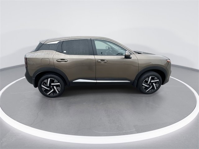 Certified 2025 Nissan Kicks SV image 9